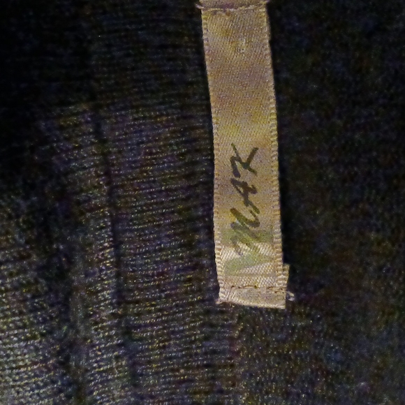 MAK black cardigan size L, like new condition - Picture 3 of 5